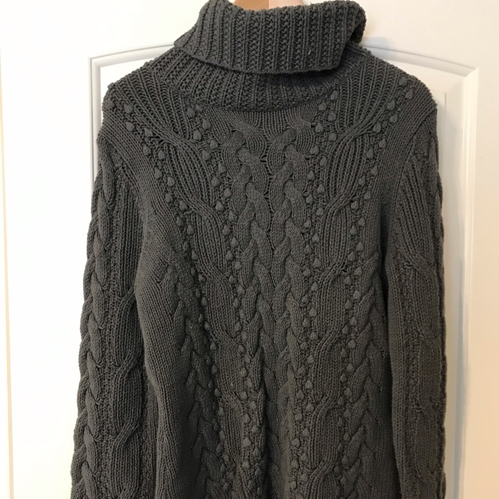 Banana Republic knit turtleneck sweater